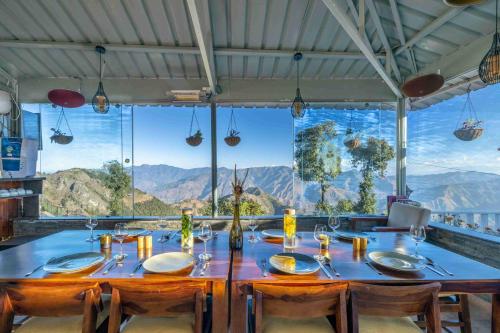 amã Stays & Trails Barefoot Bungalow, Dhanaulti - Jwarna