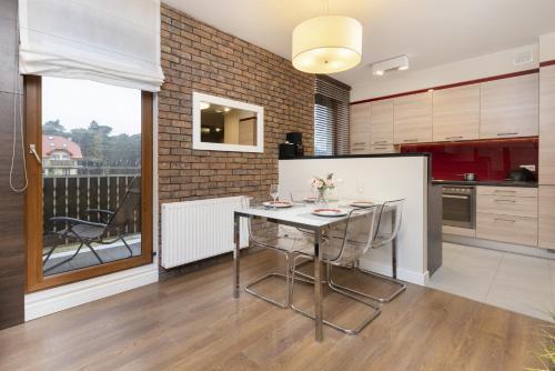 Cosy Apartment by the Beach Karwia by Noclegi Renters