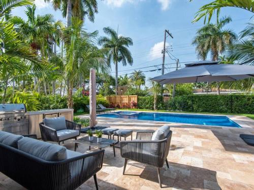 Amazing Family Home in Hollywood FL Amazing Family Home in Hollywood FL