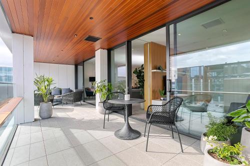 Harbour front Living at Wynyard Marina - image 5