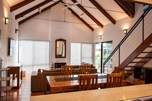Dunsborough Beach Cottages 5