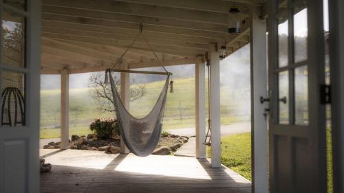 . The Rise Longford Farmhouse - Faulkland
