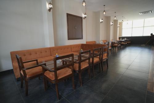 Ēdiens un dzērieni, Tdi club Retreat Sector 110 in Mohali