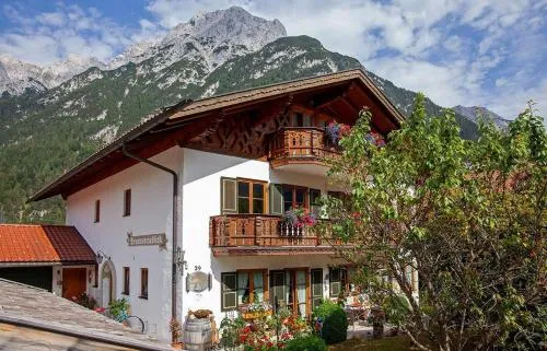 Haus Brunnsteinblick in Mittenwald, Deutschland