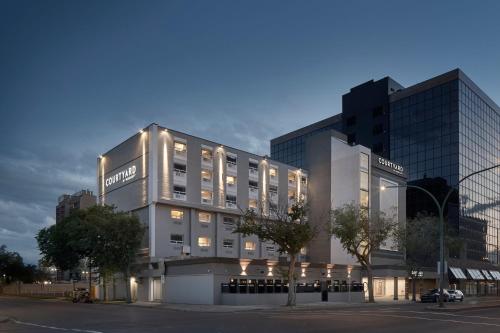 Courtyard by Marriott Regina Downtown, Реджайна
