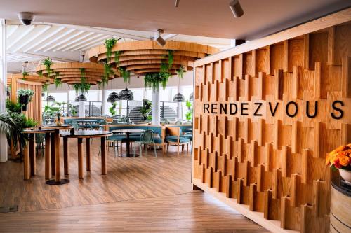 Restaurant, Ubumwe Grande Hotel in Kigali