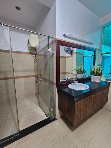 Ha Mai Homestay Hue - 샤워실