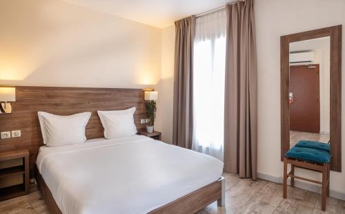 Hotel la Perle Montparnasse, París
