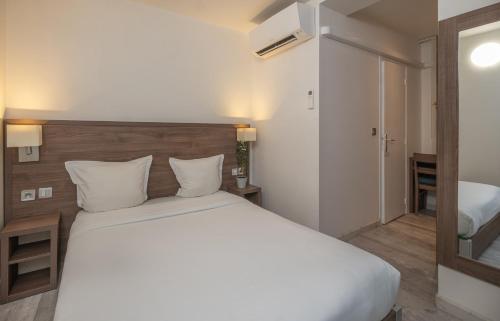 Hotel la Perle Montparnasse - image 9