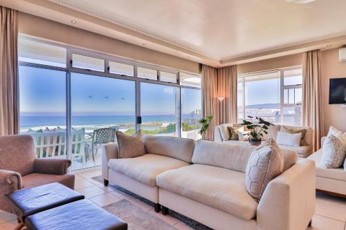 Hermanus Beachfront Lodge - Solar Power - Hermanus