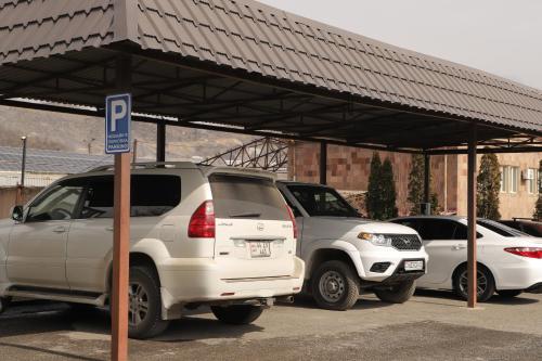 Dian Hotel - image 7