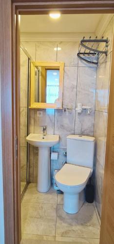 Standard Double or Twin Room with Sea View image 1