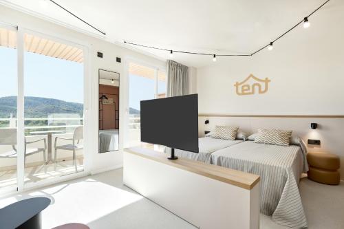 room detail thumbnail 1