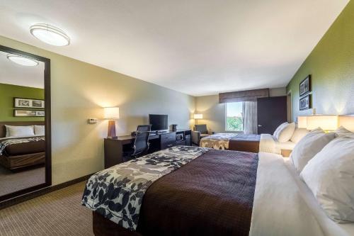 Sleep Inn & Suites in Pleasanton, USA