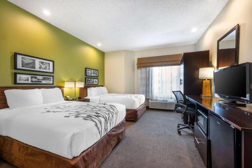 Sleep Inn Henderson - image 12