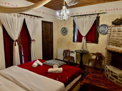 Iaspis Guesthouse - image 2
