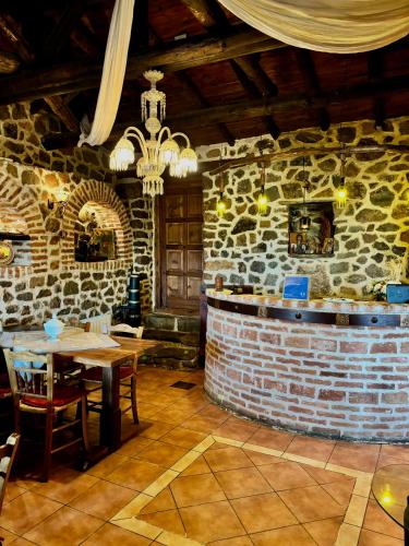 Iaspis Guesthouse - image 5