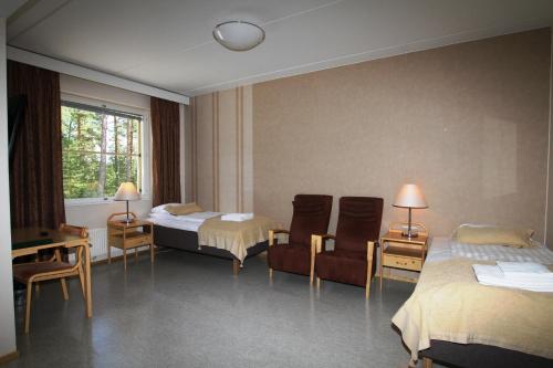 2 twin beds