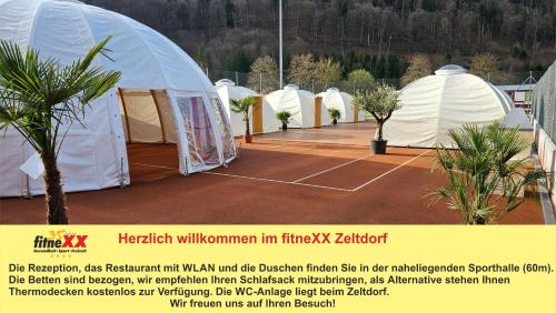 fitneXX Zelt-Dorf in Balsthal, Schweiz