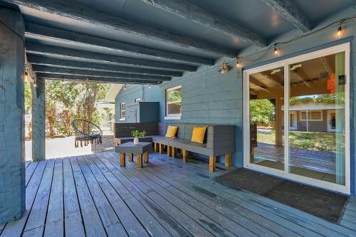 Orlando Retreat 3BR Home, Patio in Orlando, USA