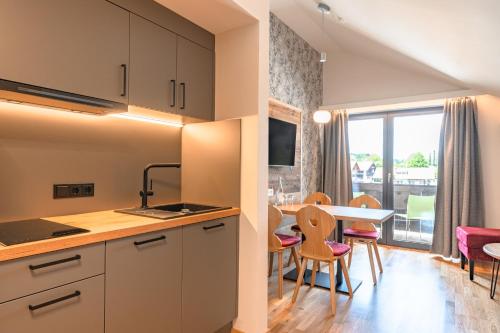 Hotel Alpensonne - image 9