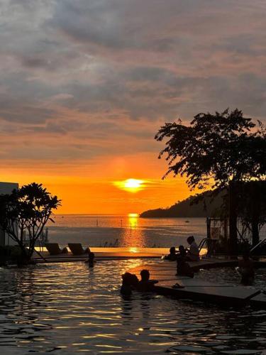 The Shore 02 by KK Cozy Suites The Shore 02 by KK Cozy Suites