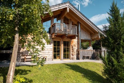 Bayern Chalets bei Salzburg und Berchtesgaden mit Whirlpool und Sauna in Ainring, Deutschland