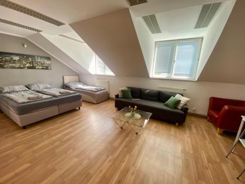 3-Bedroom apartment in Rajhrad, with kitchen, 2 bathrooms, parking in Rajhrad