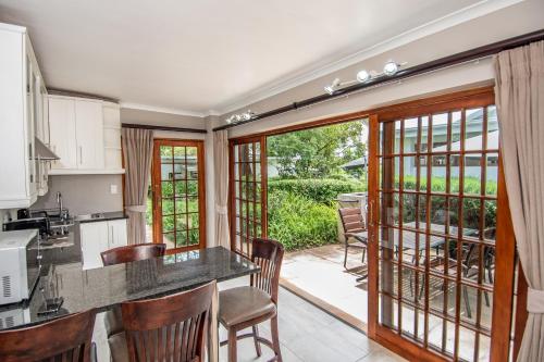 廚房, Nut Grove Boutique Hotel in 白水河