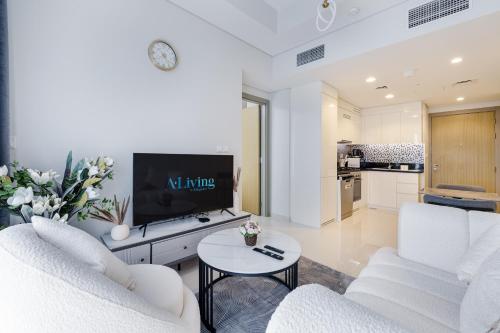 ALiving Charming 1BR I Aykon City Tower, Business Bay, Dubaj