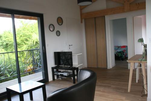 Közös társalgó / TV, Maison 2ch, Parking, à 10min de Bx, Calme (Maison 2ch, Parking, a 10min de Bx, Calme) in Merignac