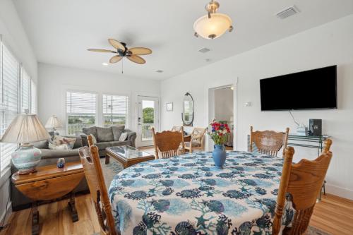 31st West 9th in Folly Beach, USA