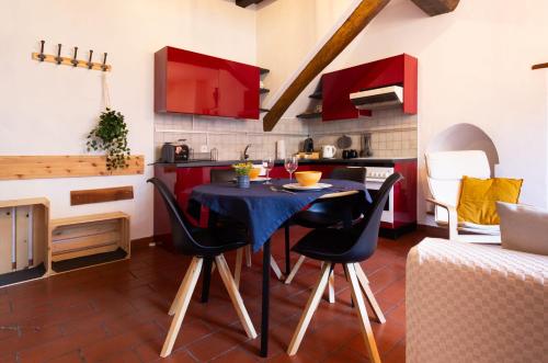 kuhinja, Rustico di Gandria sul lago di Lugano in Gandria