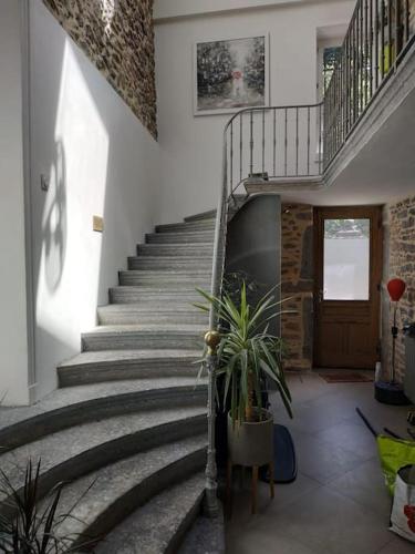 Maison de charme tres spacieuse near Albigny - Neuville Train Station (Albigny-sur-Saône)