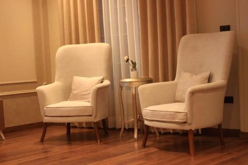 luxry Duplex very prime location beside cairo festival city