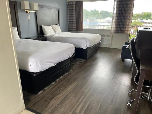 Motel6 Norfolk, VA – East Little Creek