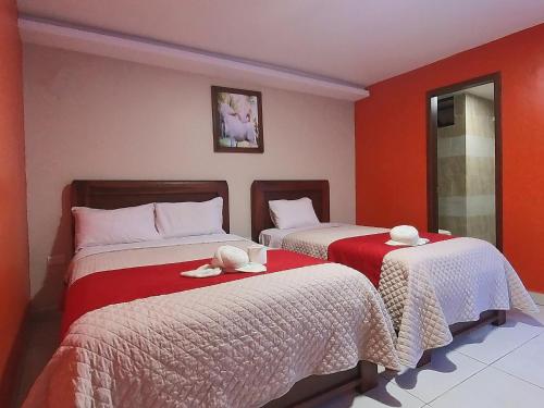 Hostal Flor de los Angeles Salcedo in Salcedo