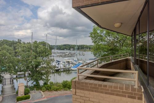 Solomons Inn Resort and Marina in Solomons, USA