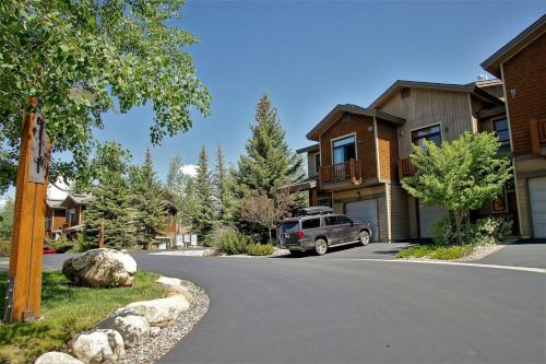 Holiday Home image 7