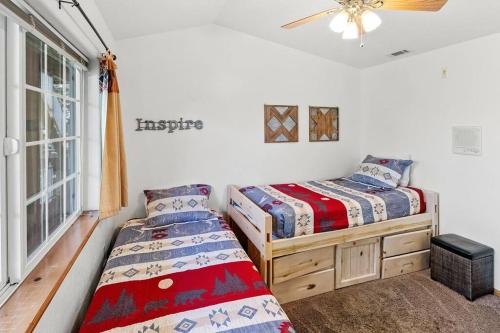 Grand Village Lodge in Big Bear Lake, USA