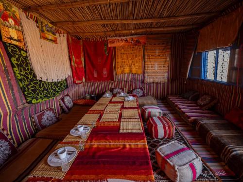 Mhamid Sahara Camp Activities - Le Chant du Sable - 레스토랑