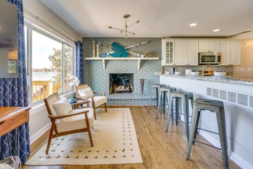 Spacious Lakefront Home in White Lake in Commerce Township (MI)