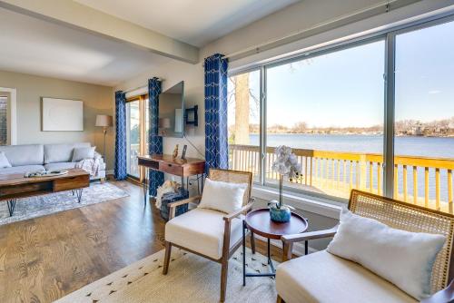 Spacious Lakefront Home in White Lake in Commerce Township (MI)