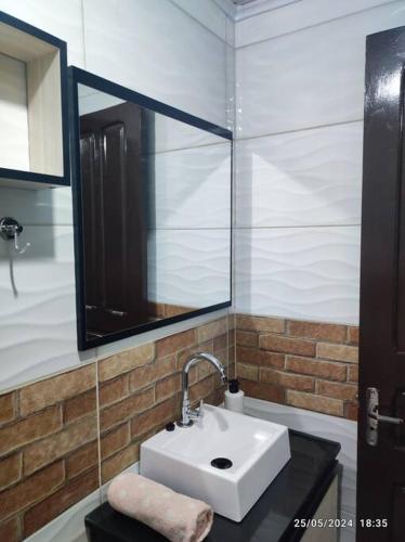 Casa próximo ao mar, 100 mts (Casa proximo ao mar, 100 mts) in Balneário Arroio Do Silva