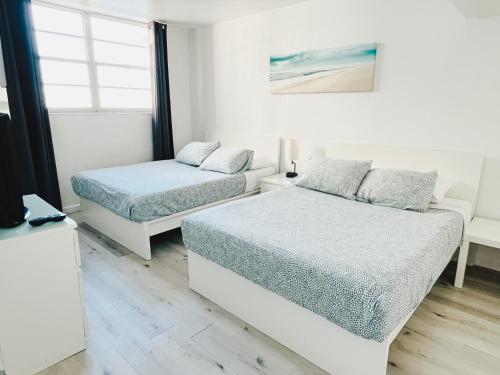 Miami Hollywood Condo 2BD With Ocean View 005-21mar in Hollywood, USA