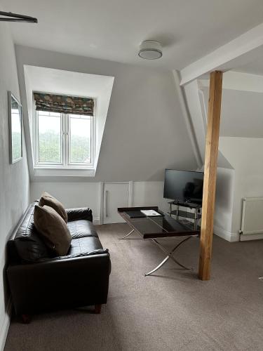 Alum Chine Beach House - image 13