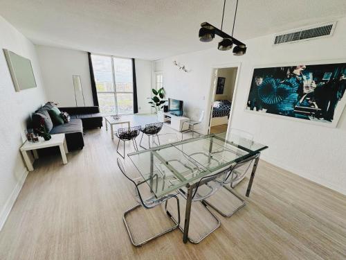 Miami Hollywood High Rise Condo 004-22bvic in Hollywood, USA
