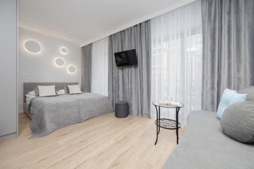 Wyjątkowe Studia w Warszawie by Noclegi Renters, Warsaw