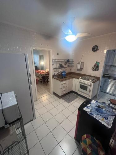 Kitchen, Melhor de Guaruja - Praia de Pitangueiras near Nossa Senhora de Fatima e Santo Amaro Parish