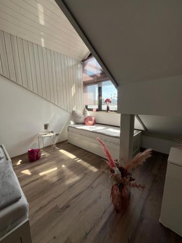 Moderne Wohnung mit Dachterrasse in Gross-Umstadt